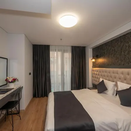 Ka & 4* Istanbul