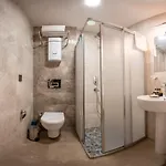 Ka & Ξενοδοχείο 4*