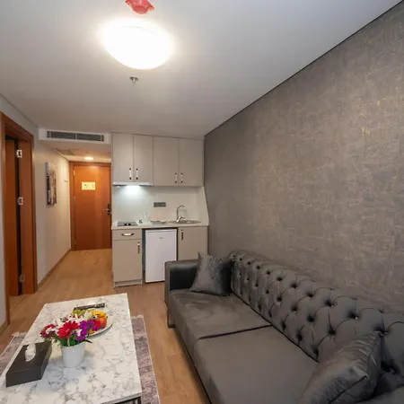 Ka & 4* Istanboel